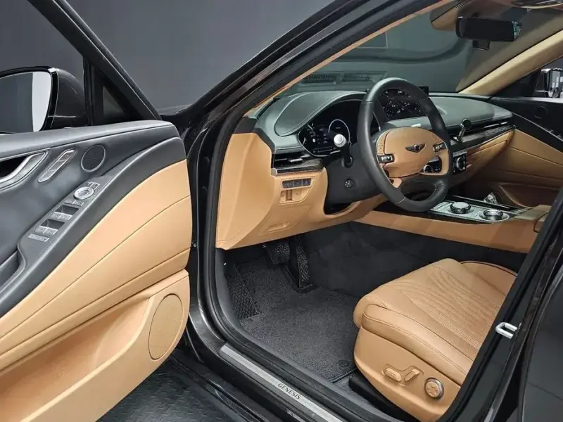 2023 Genesis G80 с пробегом 68 467 км