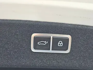2023 Genesis G80 с пробегом 47 858 км