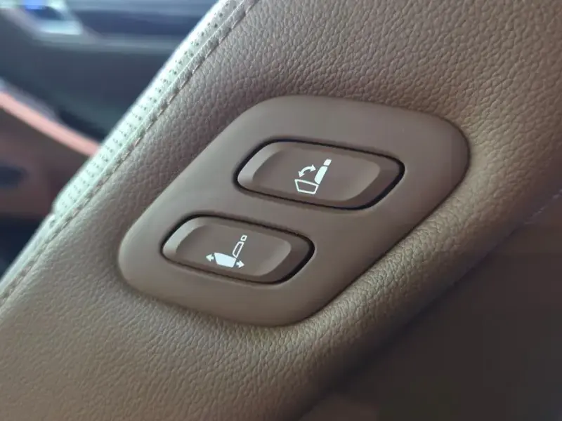 2023 Genesis G80 с пробегом 31 998 км