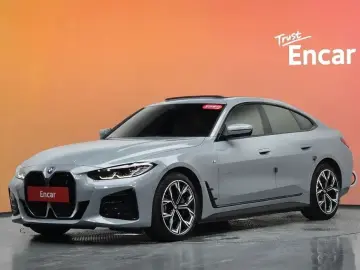 2022 BMW i4 с пробегом 56 797 км