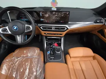 2022 BMW i4 с пробегом 56 797 км