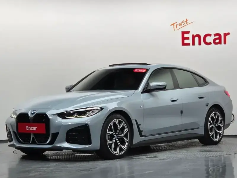 2022 BMW i4 с пробегом 56 797 км