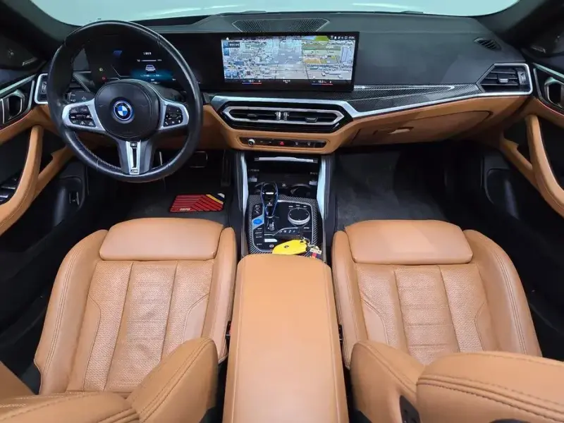 2022 BMW i4 с пробегом 111 589 км