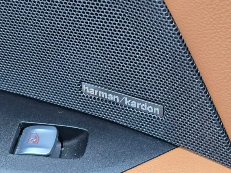 2022 BMW i4 с пробегом 111 589 км