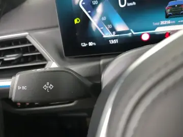 2022 BMW i4 с пробегом 35 316 км