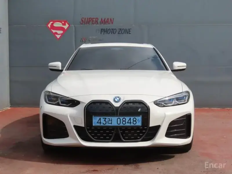 2023 BMW i4 с пробегом 99 514 км