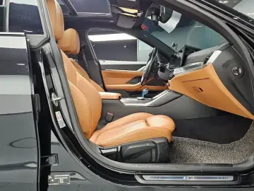 2022 BMW i4 с пробегом 157 898 км