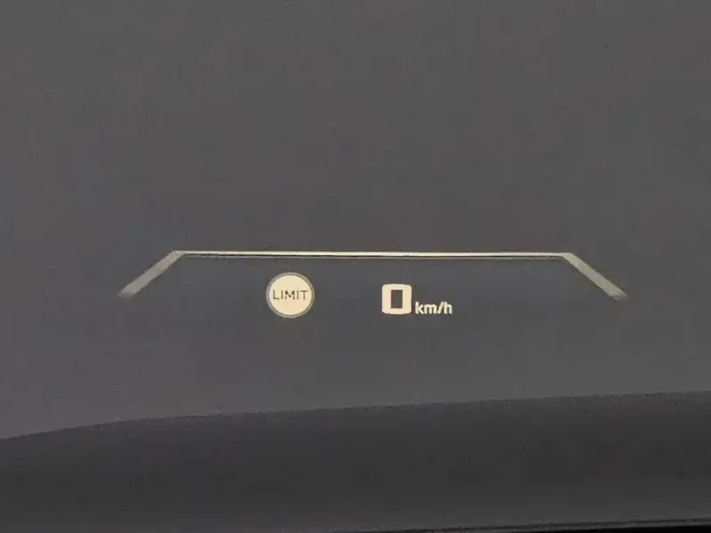 2024 BMW i4 с пробегом 36 983 км