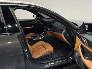 2024 BMW i4 с пробегом 36 983 км