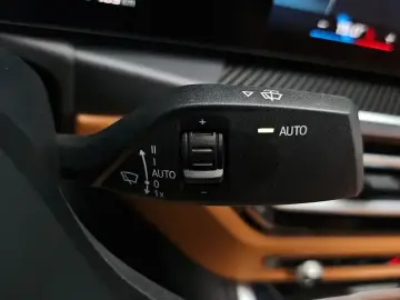 2024 BMW i4 с пробегом 36 983 км