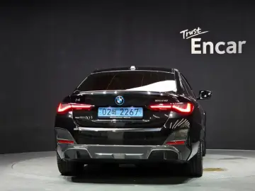 2023 BMW i4 с пробегом 14 627 км