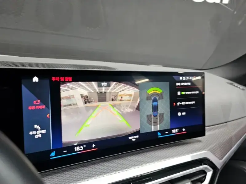 2023 BMW i4 с пробегом 14 627 км