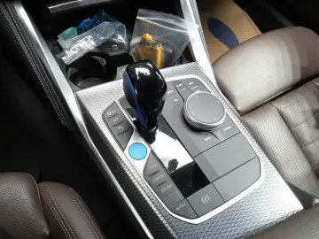2022 BMW i4 с пробегом 119 100 км