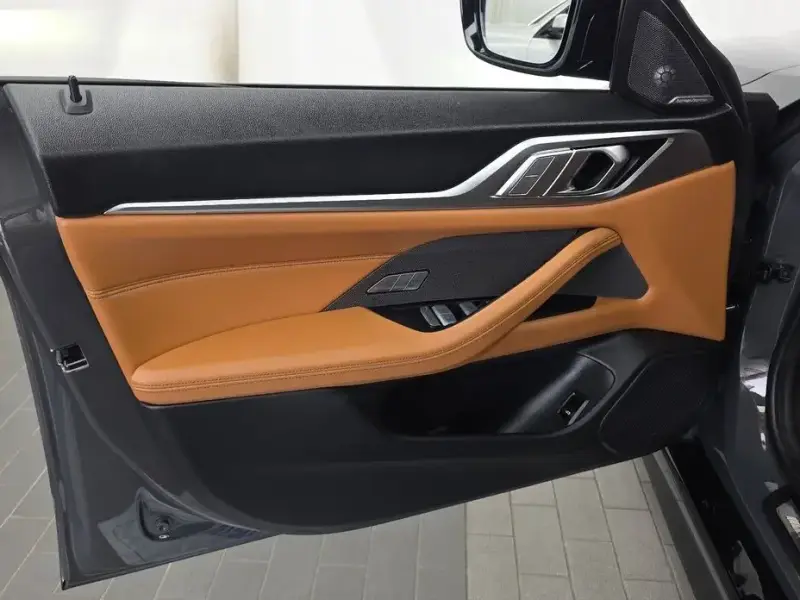 2024 BMW i4 с пробегом 49 941 км