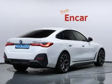 2023 BMW i4 с пробегом 37 284 км