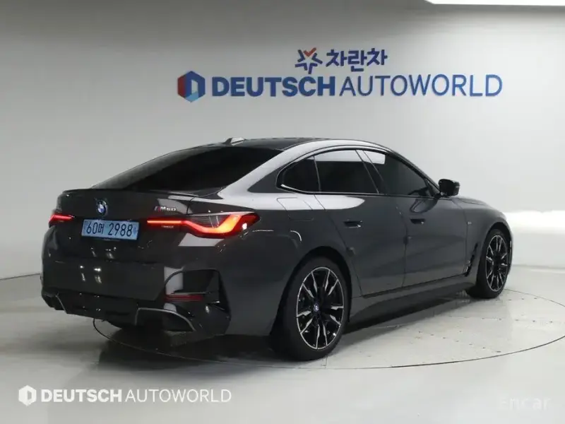 2023 BMW i4 с пробегом 76 819 км