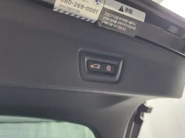 2022 BMW i4 с пробегом 68 060 км