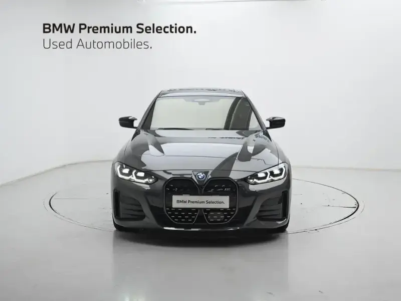 2024 BMW i4 с пробегом 10 358 км