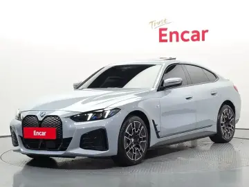 2025 BMW i4 с пробегом 4 446 км