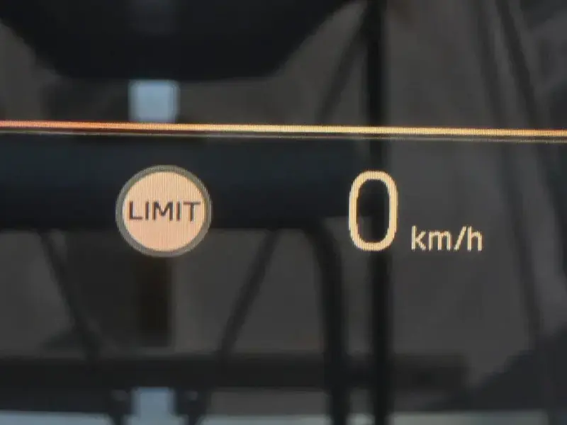2025 BMW i4 с пробегом 19 329 км