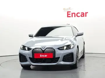 2025 BMW i4 с пробегом 4 446 км