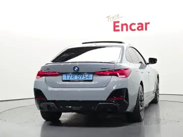 2025 BMW i4 с пробегом 4 446 км