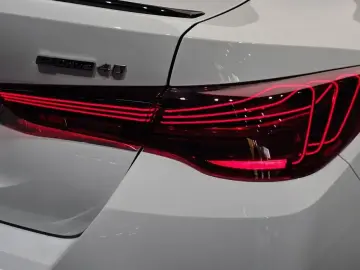 2025 BMW i4 с пробегом 19 329 км