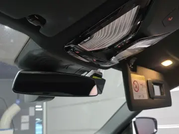 2025 BMW i4 с пробегом 19 329 км