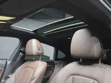 2025 BMW i4 с пробегом 19 329 км
