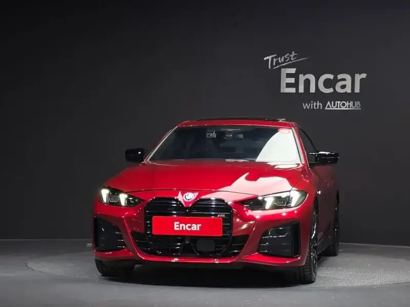 2025 BMW i4 с пробегом 4 333 км
