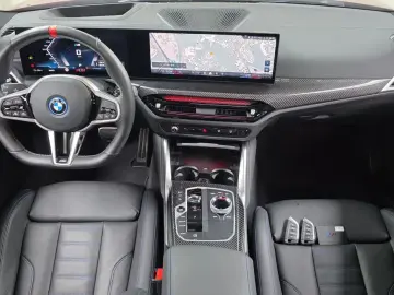 2025 BMW i4 с пробегом 4 333 км
