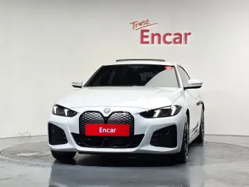 2025 BMW i4 с пробегом 12 780 км