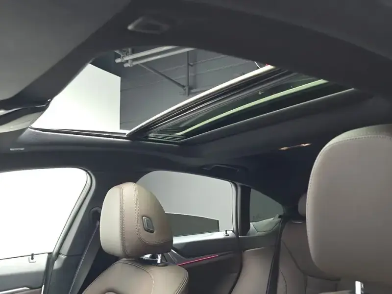 2025 BMW i4 с пробегом 12 780 км