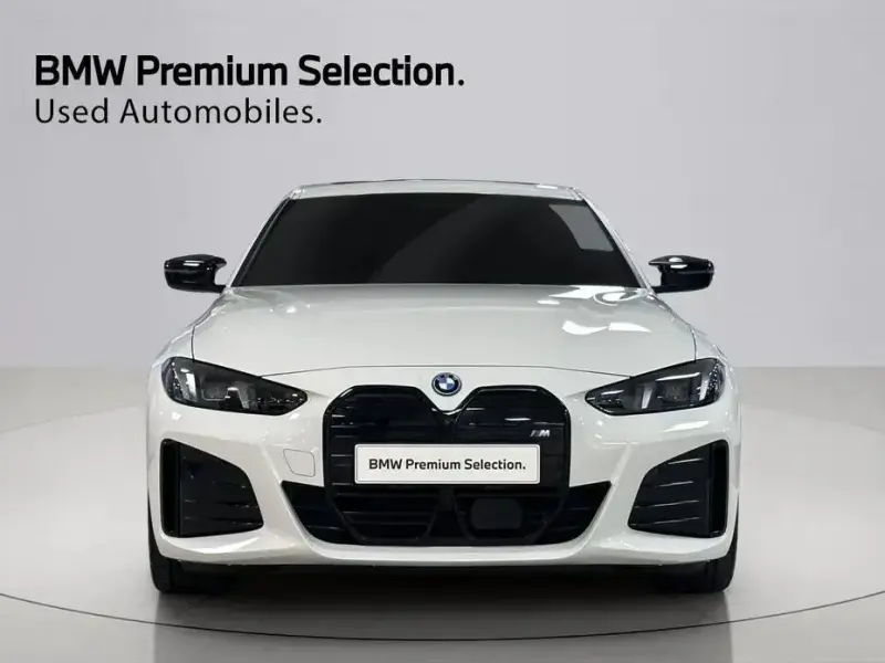 2025 BMW i4 с пробегом 19 541 км