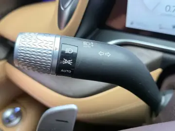 2023 Genesis G90 с пробегом 59 665 км