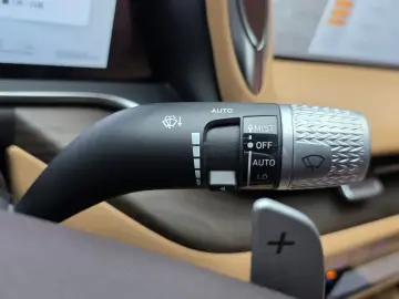 2023 Genesis G90 с пробегом 59 665 км