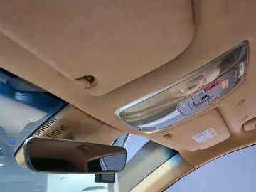 2023 Genesis G90 с пробегом 59 665 км