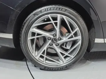 2023 Genesis G90 с пробегом 34 142 км