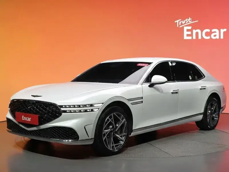 2023 Genesis G90 с пробегом 21 490 км