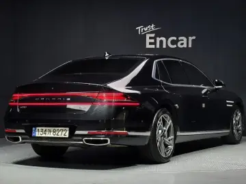 2023 Genesis G90 с пробегом 92 134 км