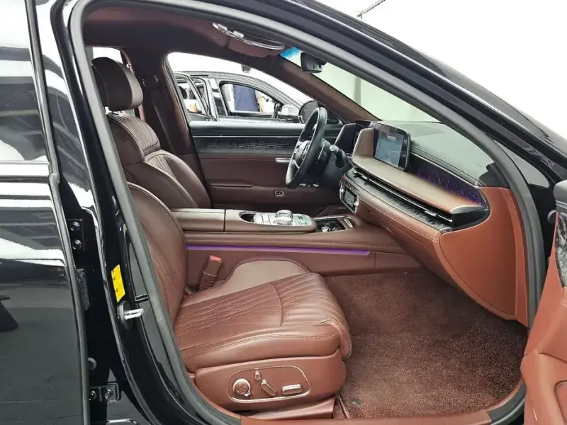 2023 Genesis G90 с пробегом 92 134 км