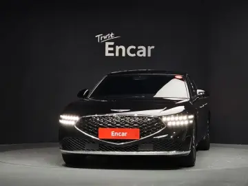2023 Genesis G90 с пробегом 72 992 км