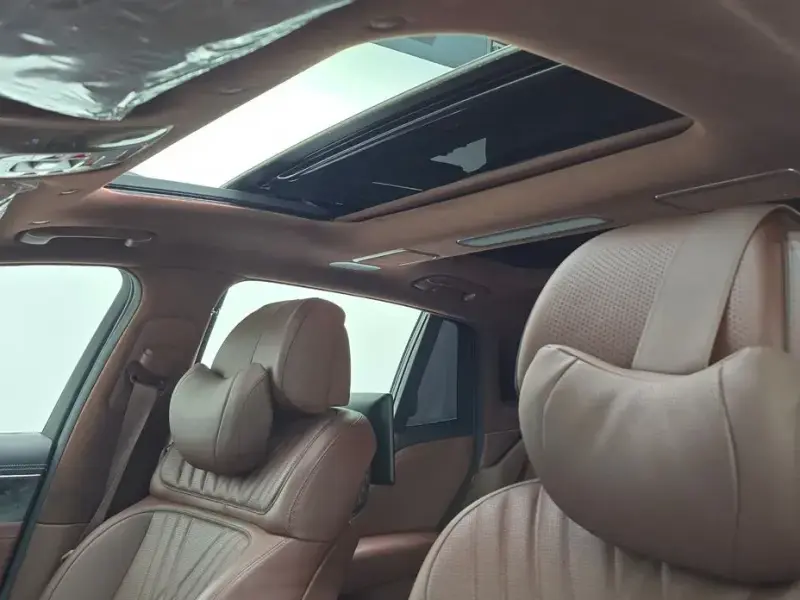 2023 Genesis G90 с пробегом 35 276 км