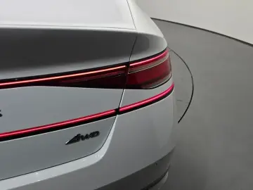 2023 Genesis G90 с пробегом 35 276 км