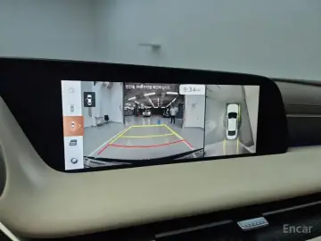 2023 Genesis G90 с пробегом 43 850 км