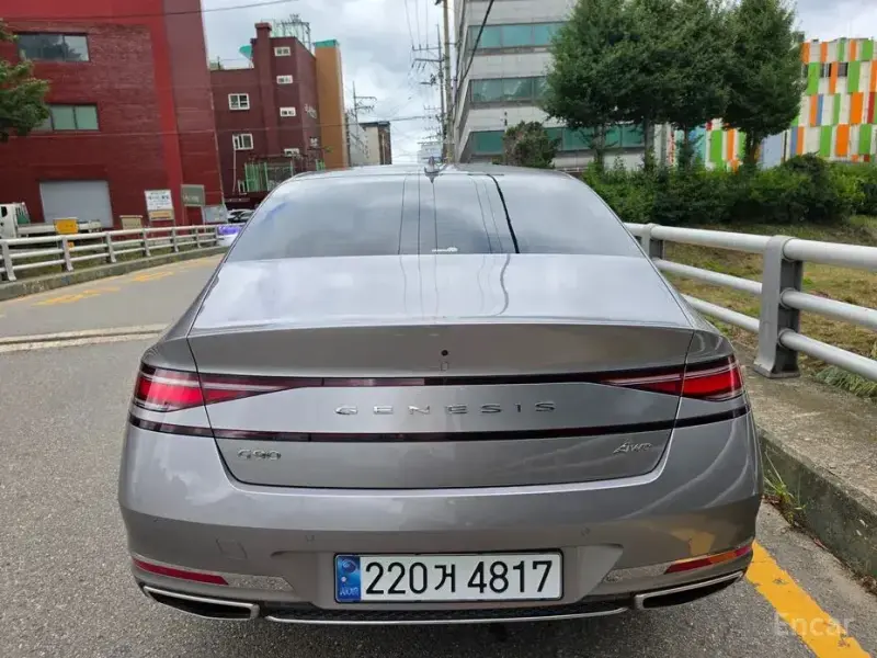 2023 Genesis G90 с пробегом 54 530 км
