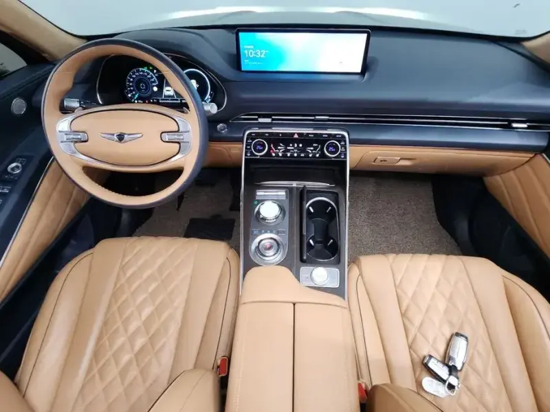 2023 Genesis GV80 с пробегом 36 449 км