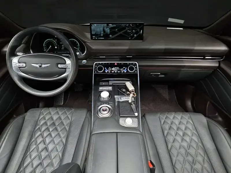 2023 Genesis GV80 с пробегом 43 387 км