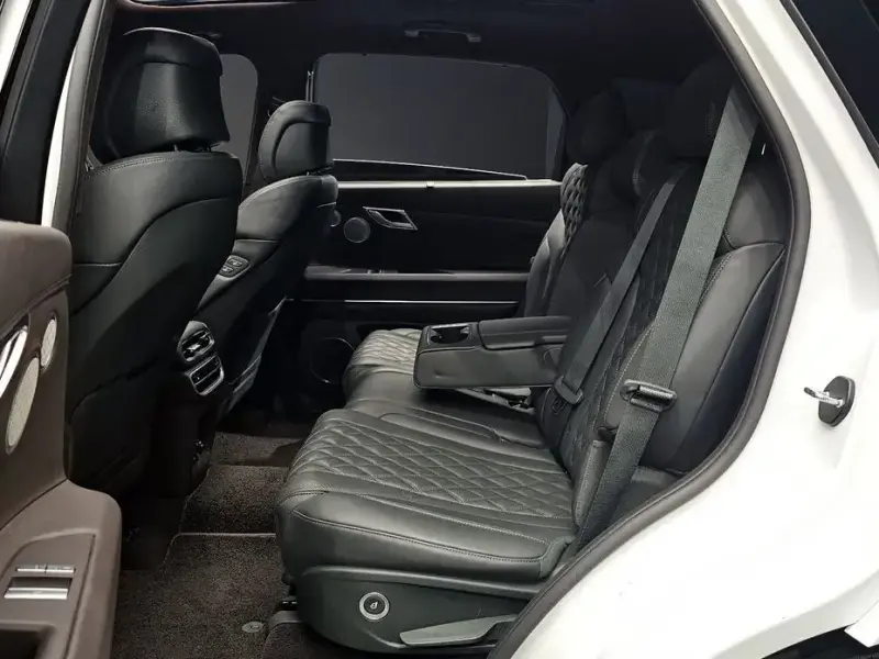 2023 Genesis GV80 с пробегом 43 387 км