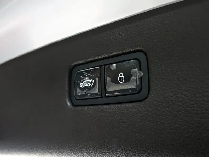 2023 Genesis GV80 с пробегом 43 387 км